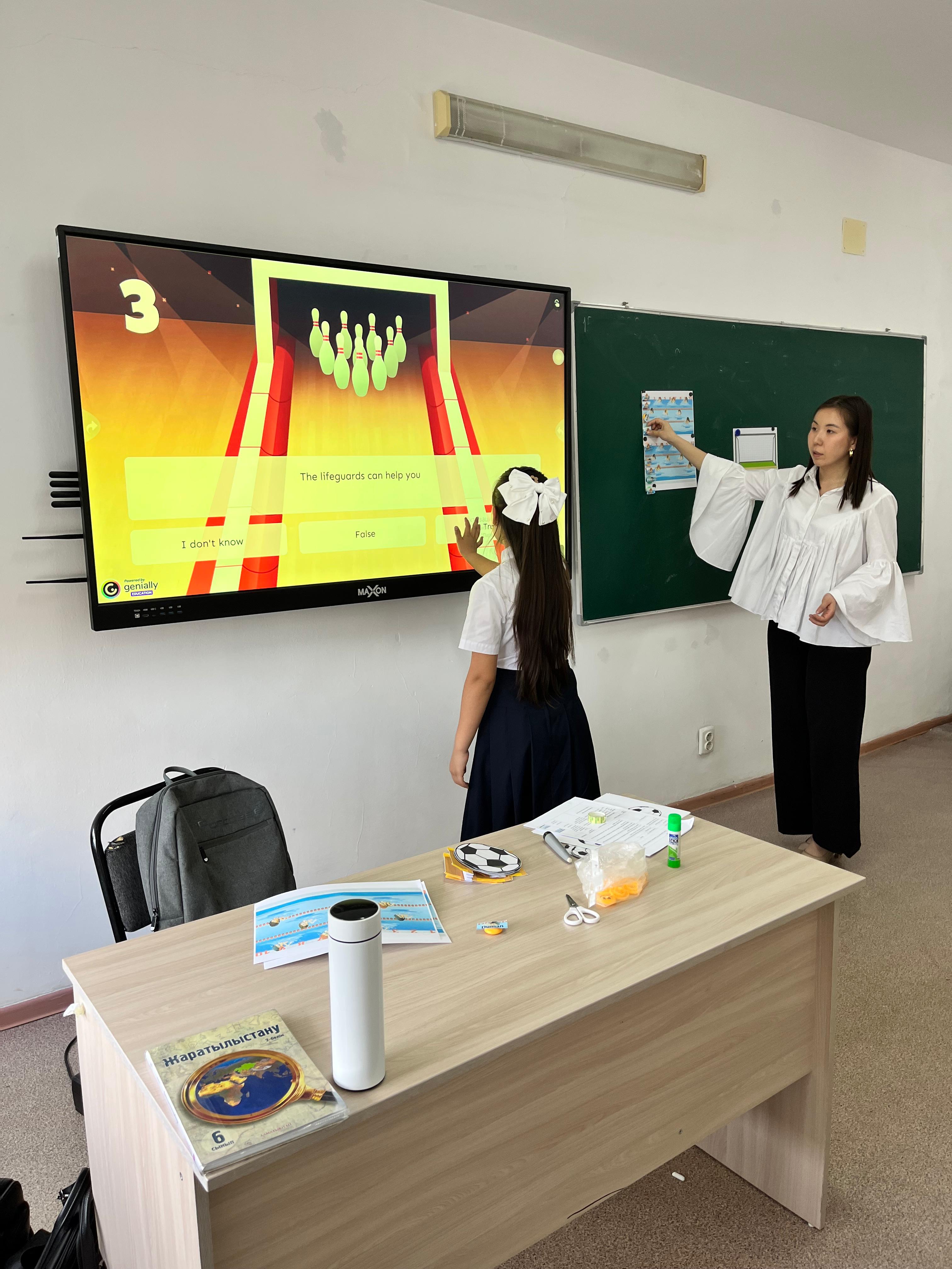 Болашақ - өзіңнен басталады” тақырыбында жас мамандар ашық сабағы өтті